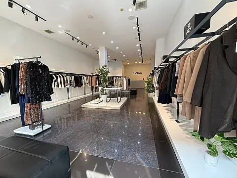 Kirayə verilir obyekt 135 m² — Bakı, Sahil qəs. 135.00 m²