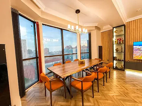 Satılır 3 otaqlı mənzil 137 m² — Bakı 3 otaq 137.00 m²
