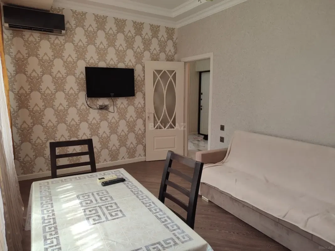 Kirayə verilir 2 otaqlı mənzil 59 m²