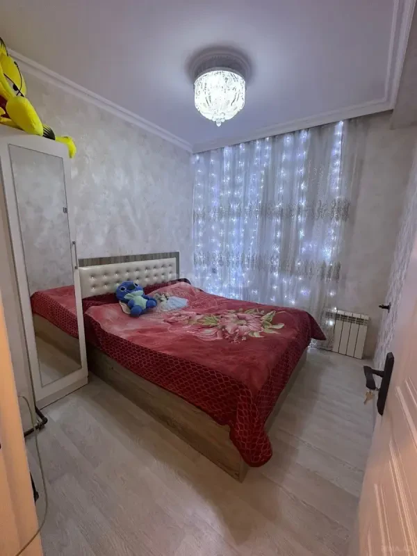 Kirayə verilir 2 otaqlı mənzil 55 m²