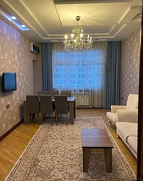 Kirayə verilir 3 otaqlı mənzil 130 m² — Bakı, İnşaatçılar 3 otaq 130.00 m²