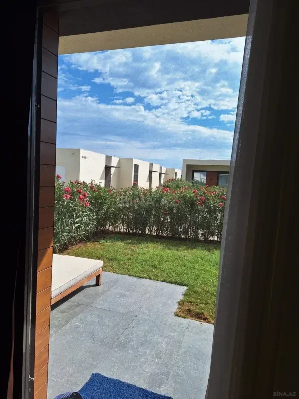 Kirayə verilir 1 otaqlı mənzil 65 m²