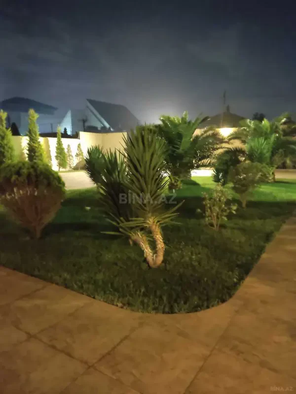 Kirayə verilir 5 otaqlı həyət evi 300 m²