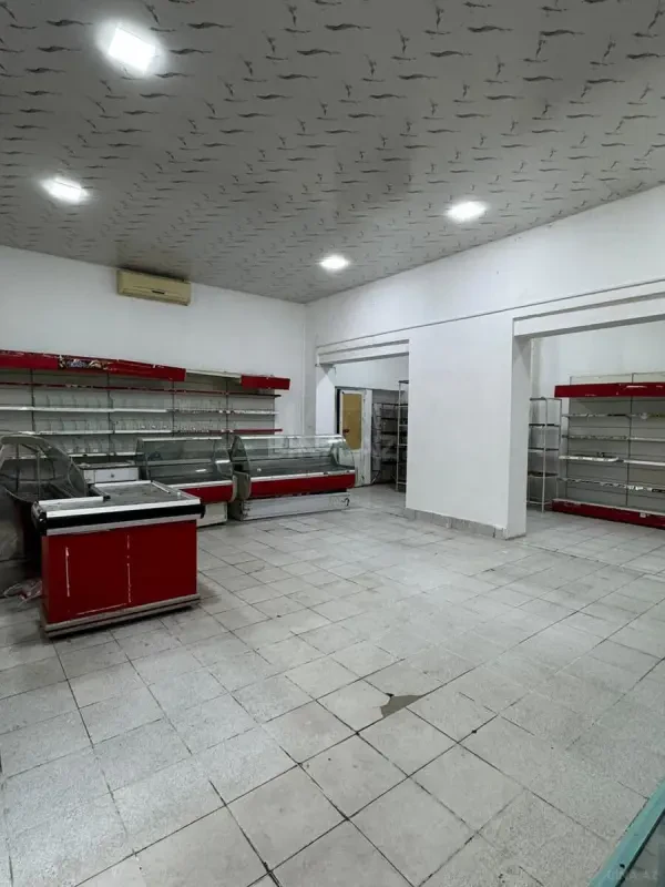 Kirayə verilir obyekt 130 m²