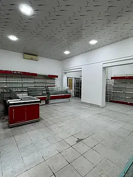 Kirayə verilir obyekt 130 m² — Bakı 130.00 m²