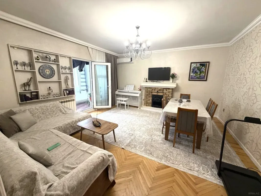 Satılır 3 otaqlı mənzil 95 m²