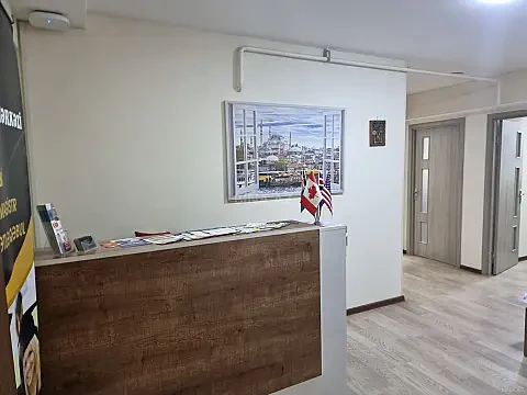 Kirayə verilir 2 otaqlı ofis 54 m² — Bakı 2 otaq 54.00 m²