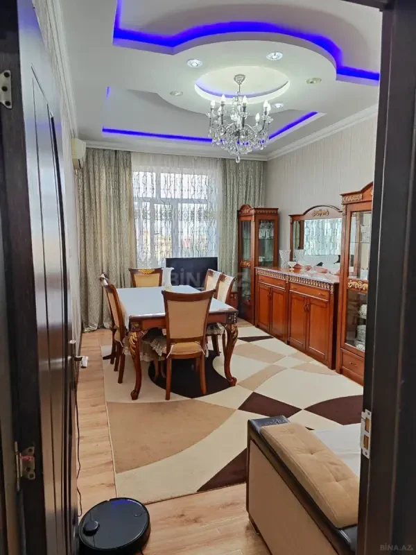 Satılır 2 otaqlı mənzil 57 m²