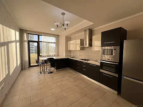 Kirayə verilir 3 otaqlı mənzil 170 m² — Bakı, Yasamal 3 otaq 170.00 m²