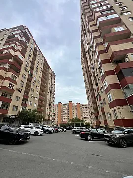 Satılır 2 otaqlı mənzil 68 m² — Bakı, Həzi Aslanov qəs. 2 otaq 68.00 m²