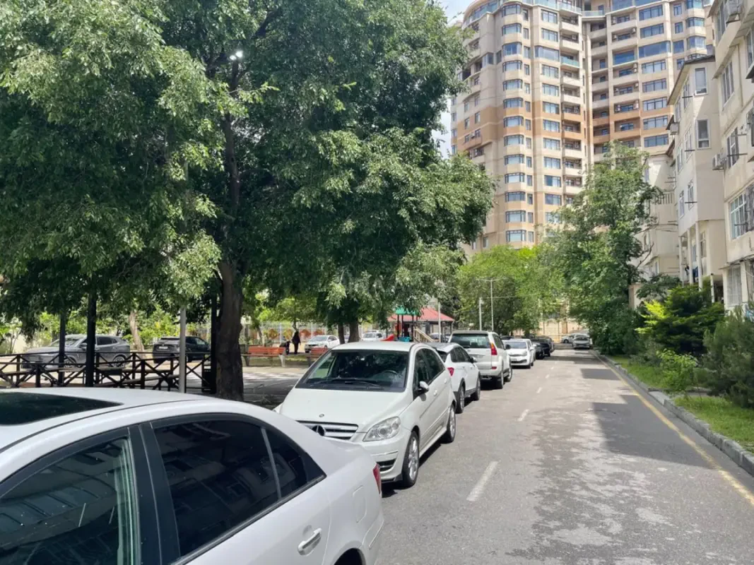Kirayə verilir 2 otaqlı mənzil 50 m²