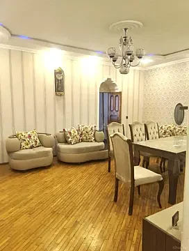 Kirayə verilir 2 otaqlı mənzil 70 m² — Bakı, Bakıxanov 2 otaq 70.00 m²