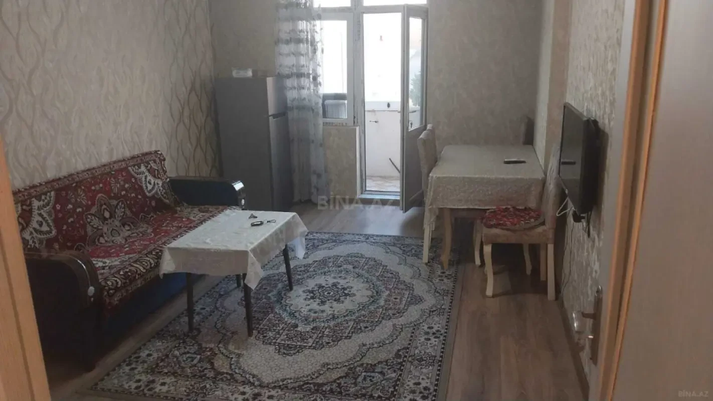 Kirayə verilir 2 otaqlı mənzil 50 m²