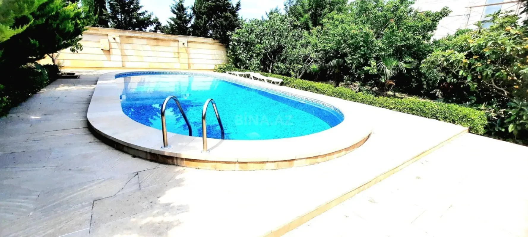 Kirayə verilir 4 otaqlı həyət evi 240 m²