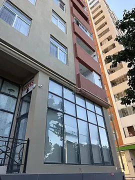 Kirayə verilir obyekt 140 m² — Bakı 140.00 m²