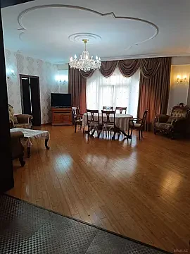 Kirayə verilir 3 otaqlı mənzil 120 m² — Bakı 3 otaq 120.00 m²