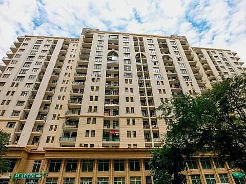 Kirayə verilir 2 otaqlı mənzil 52 m² — Bakı, Nərimanov 2 otaq 52.00 m²