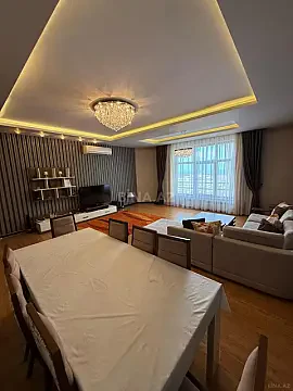 Kirayə verilir 3 otaqlı mənzil 170 m² — Bakı, Nizami 3 otaq 170.00 m²