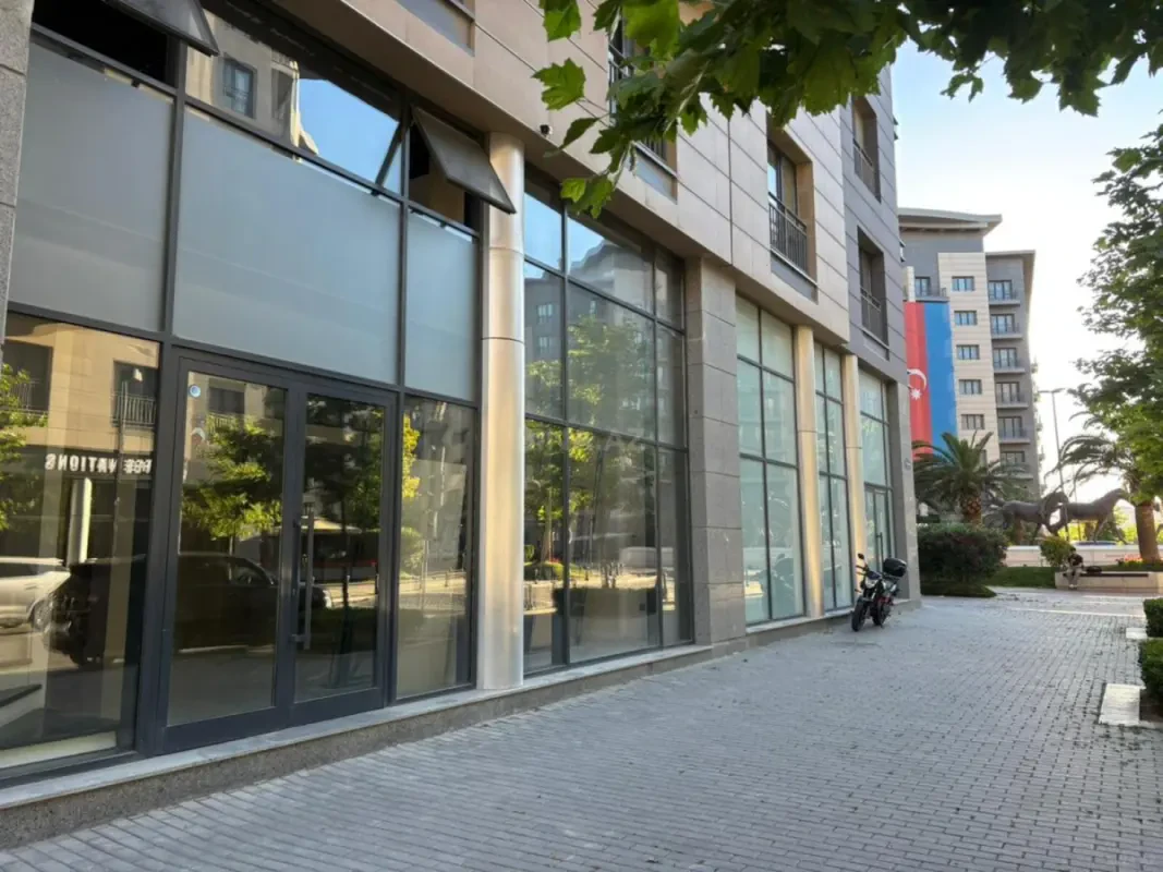 Kirayə verilir obyekt 200 m²