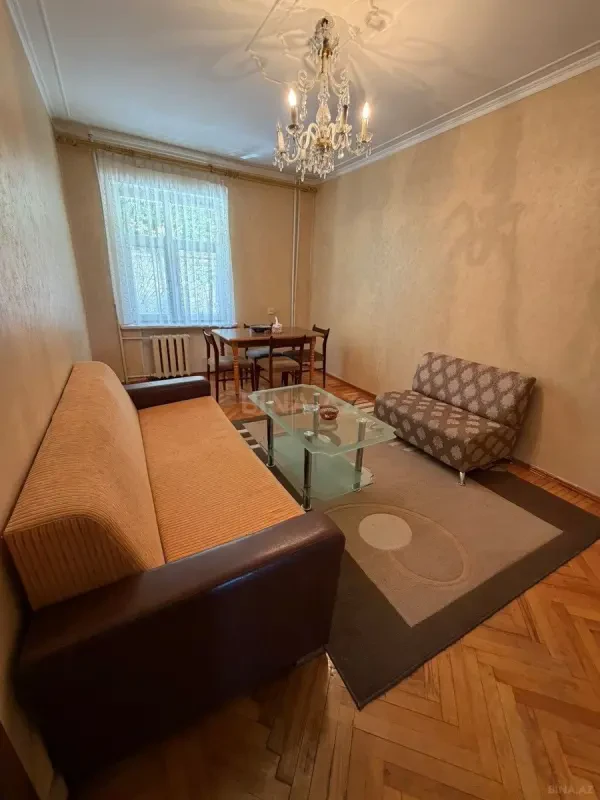 Kirayə verilir 2 otaqlı mənzil 50 m²