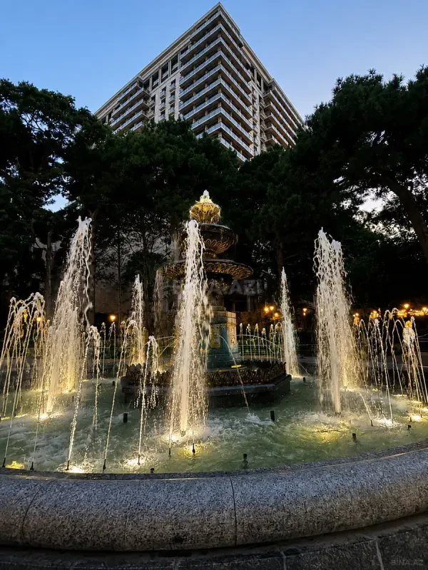 Kirayə verilir 3 otaqlı mənzil 120 m²