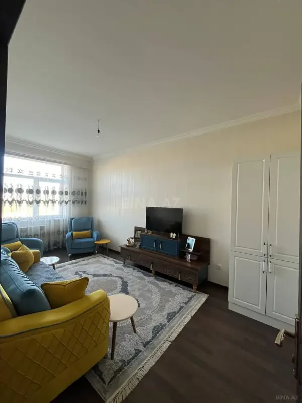 Kirayə verilir 3 otaqlı mənzil 91 m²
