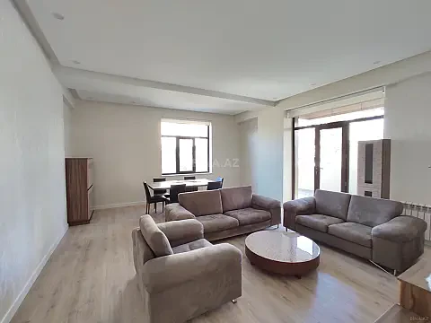 Kirayə verilir 3 otaqlı mənzil 140 m² — Bakı 3 otaq 140.00 m²