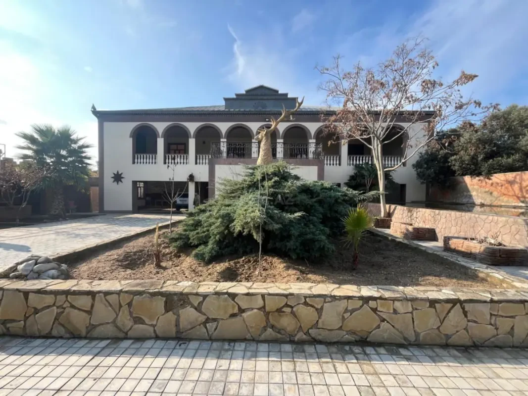 Kirayə verilir obyekt 1.5 m²