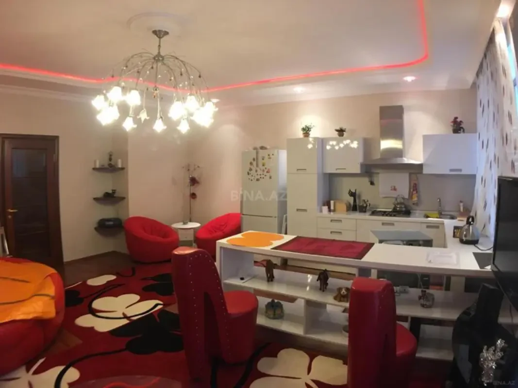 Satılır 1 otaqlı mənzil 50 m²