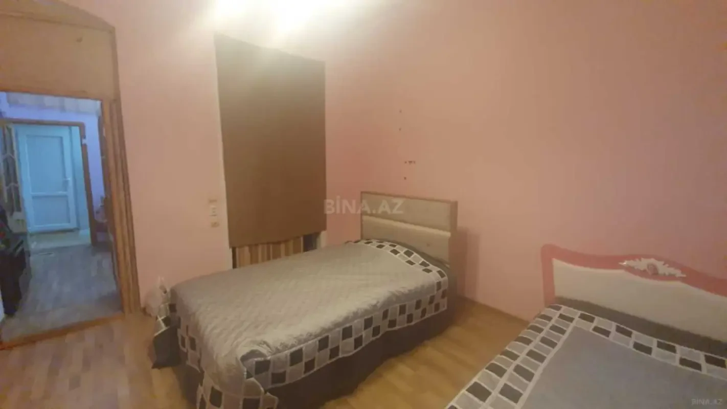 Kirayə verilir 2 otaqlı mənzil 70 m²