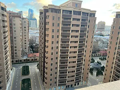 Kirayə verilir 2 otaqlı mənzil 100 m² — Bakı 2 otaq 100.00 m²