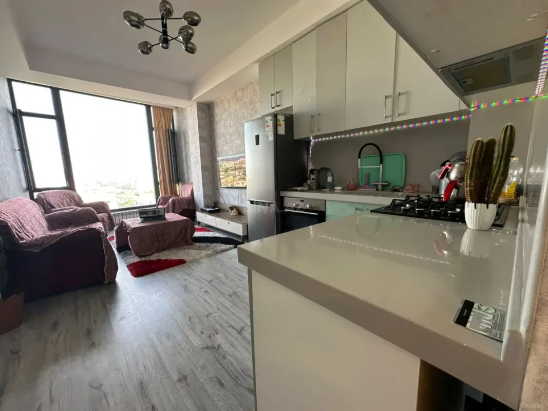 Kirayə verilir 3 otaqlı mənzil 115 m²