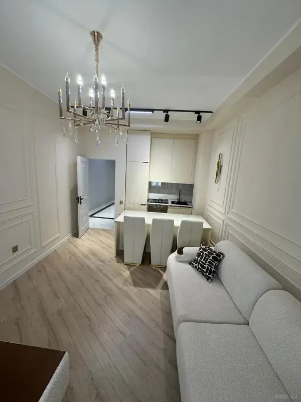 Satılır 3 otaqlı mənzil 75 m²