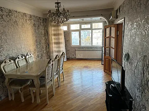 Kirayə verilir 2 otaqlı mənzil 45 m² — Bakı, Memar Əcəmi yanı 2 otaq 45.00 m²