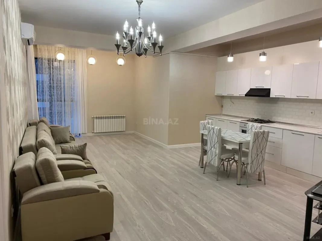 Kirayə verilir 2 otaqlı mənzil 80 m²