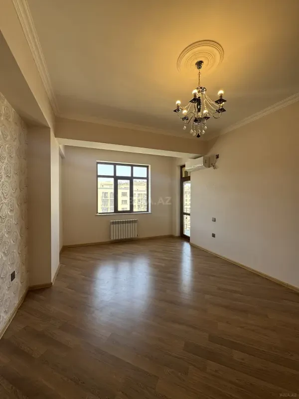 Kirayə verilir 3 otaqlı mənzil 125 m²