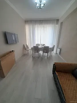 Kirayə verilir 2 otaqlı mənzil 90 m² — Bakı 2 otaq 90.00 m²