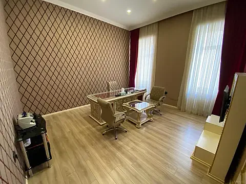 Kirayə verilir 2 otaqlı ofis 120 m² — Bakı 2 otaq 120.00 m²