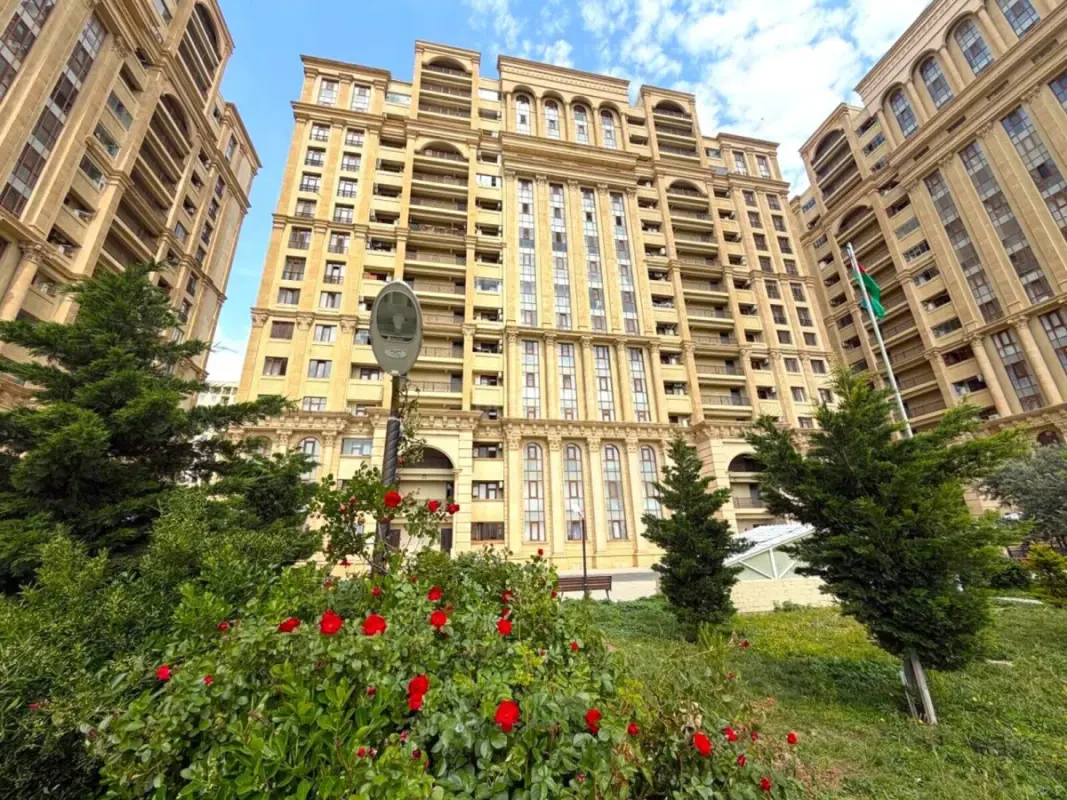 Kirayə verilir 2 otaqlı mənzil 55 m²