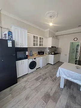 Kirayə verilir 2 otaqlı mənzil 78 m² — Bakı 2 otaq 78.00 m²