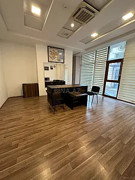 Kirayə verilir 1 otaqlı ofis 45 m² — Bakı 1 otaq 45.00 m²
