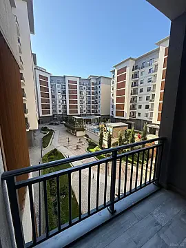 Kirayə verilir 3 otaqlı mənzil 100 m² — Bakı 3 otaq 100.00 m²
