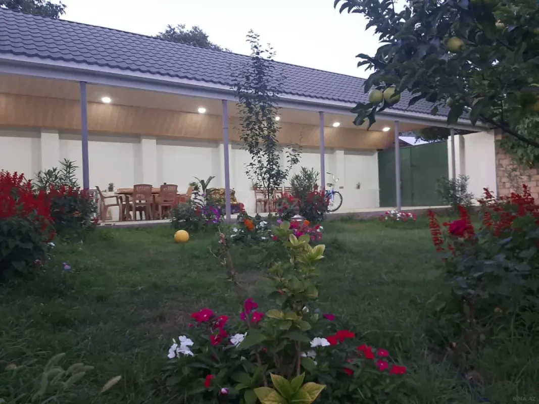 Kirayə verilir 4 otaqlı həyət evi 135 m²