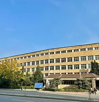 Satılır 3 otaqlı mənzil 87 m² — Bakı, İnşaatçılar 3 otaq 87.00 m²
