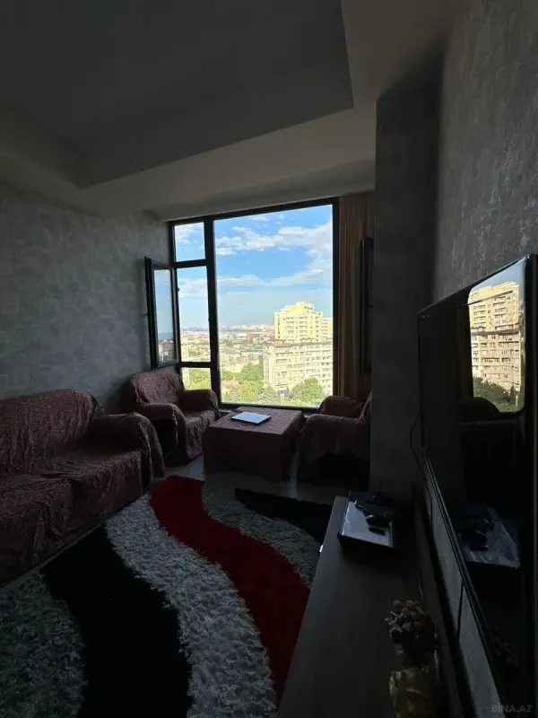 Kirayə verilir 3 otaqlı mənzil 100 m²