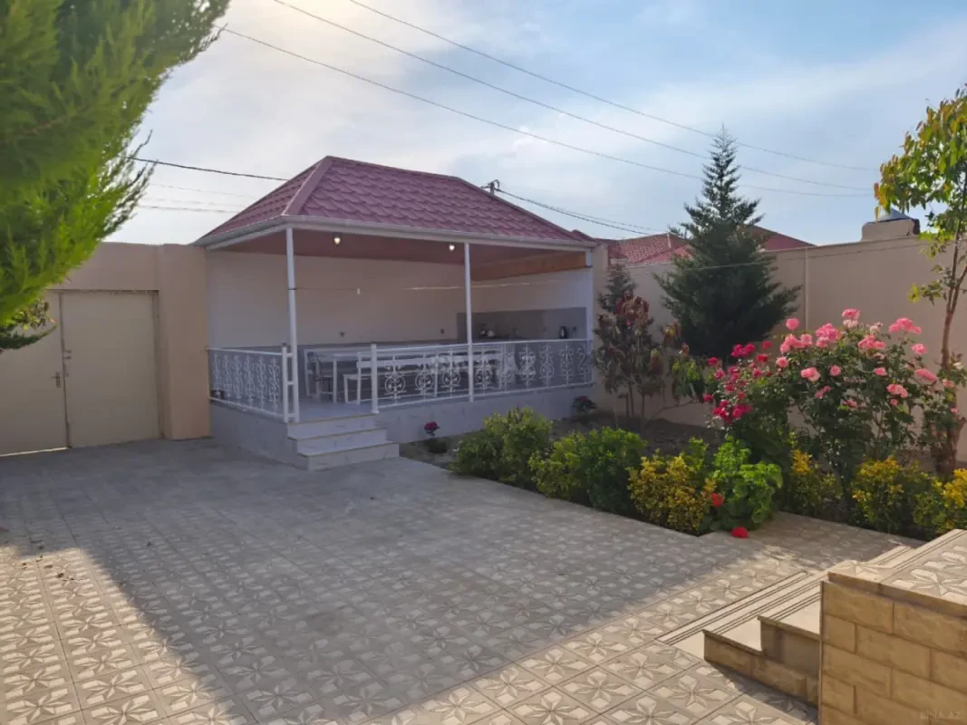Kirayə verilir 3 otaqlı həyət evi 110 m²