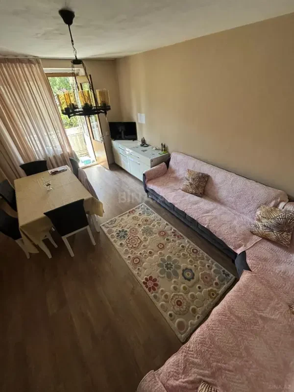 Kirayə verilir 3 otaqlı mənzil 75 m²