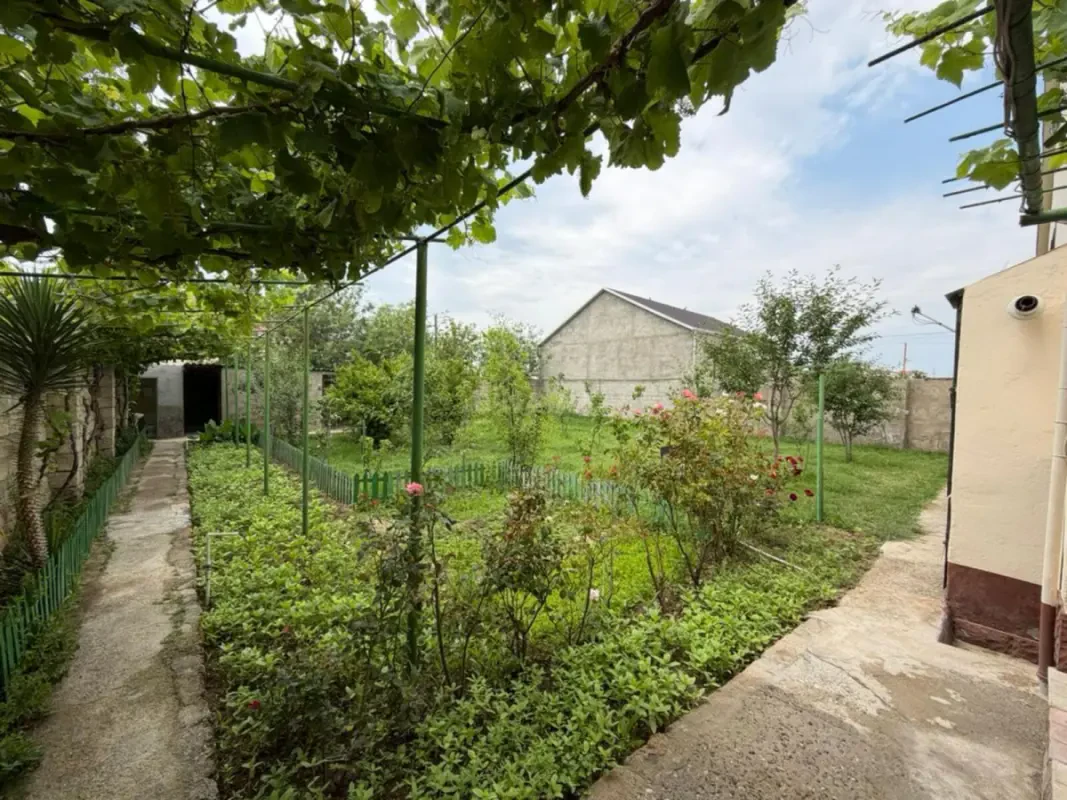 Satılır 4 otaqlı həyət evi 150 m²