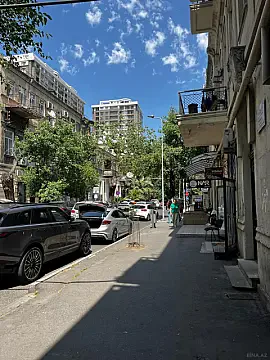 Kirayə verilir obyekt 30 m² — Bakı 30.00 m²