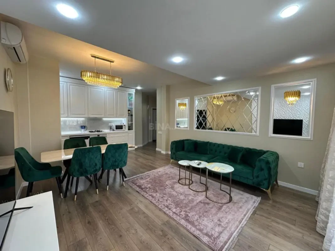 Kirayə verilir 3 otaqlı mənzil 110 m²